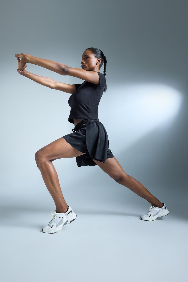DeFacto Black Woman DeFactoFit Short Leg Shorts Casual - Image 1
